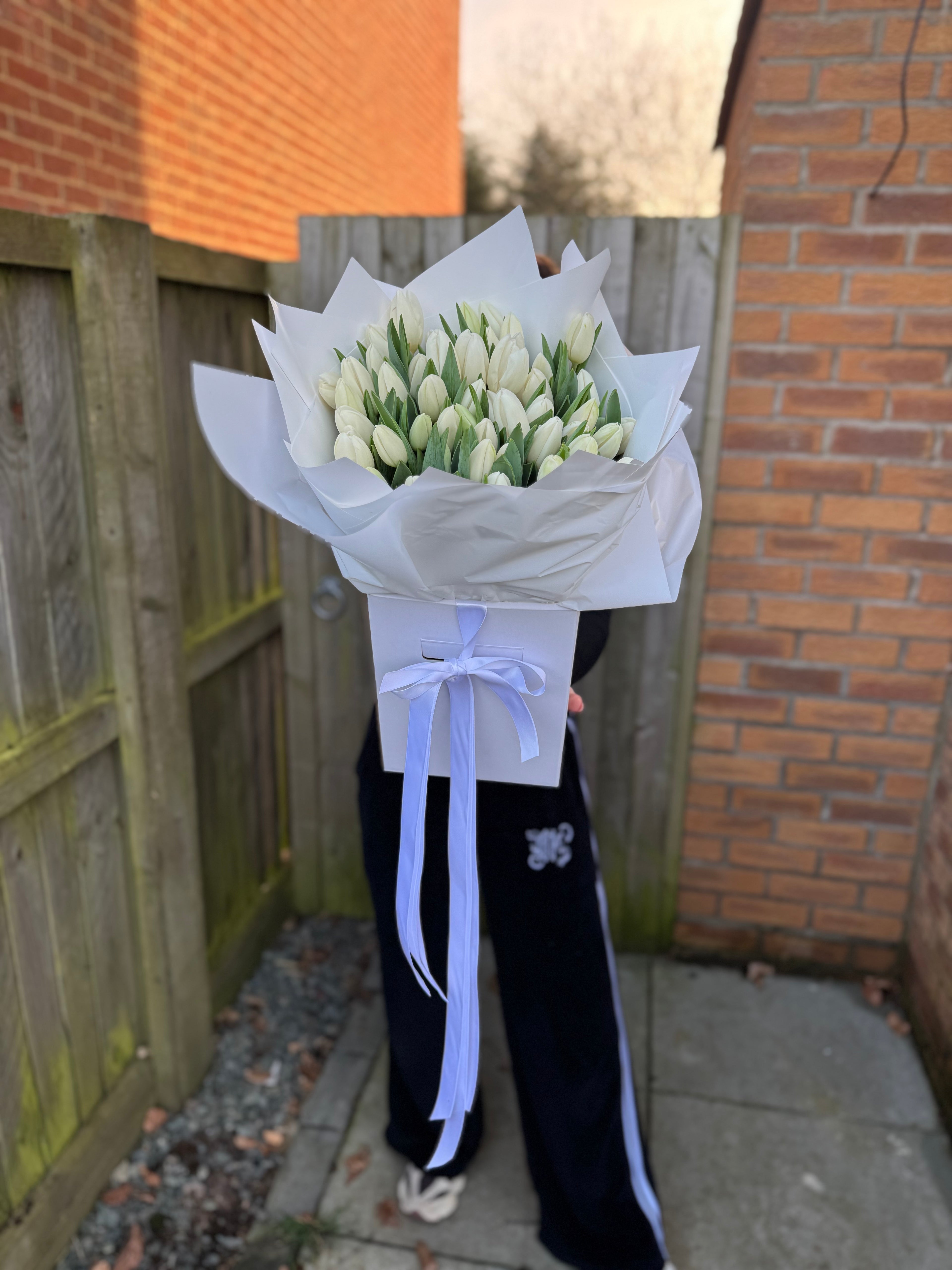 MOTHERS DAY WHITE TULIPS