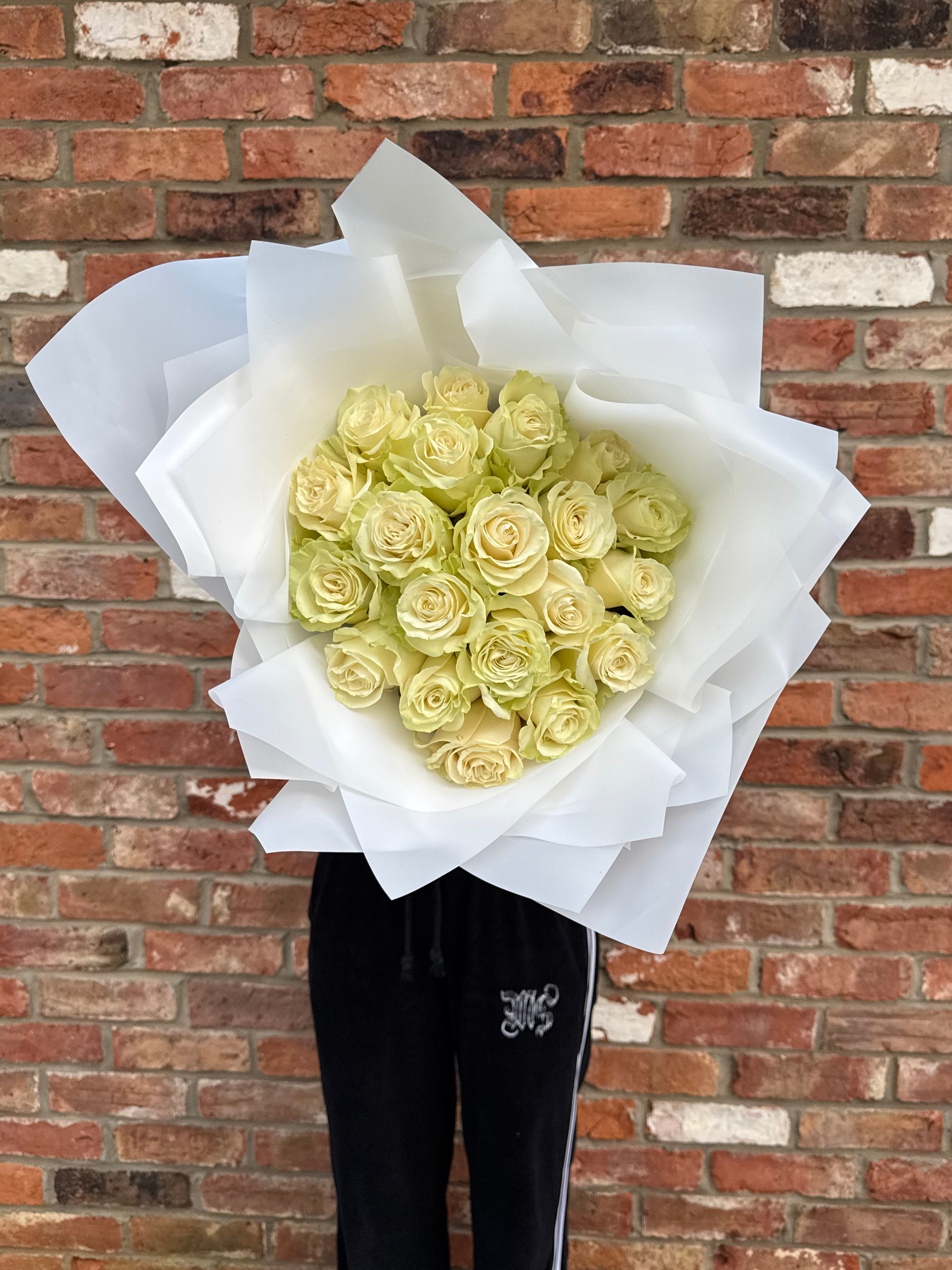 MOTHERS DAY WHITE ROSES